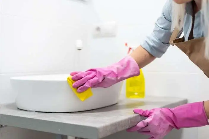 Bathroom Deep Cleaning Services in Mumbai, Navi Mumbai, Thane and Mira Bhayandar